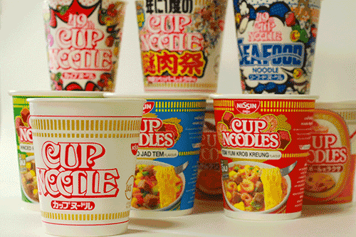 cupnoodleタワー